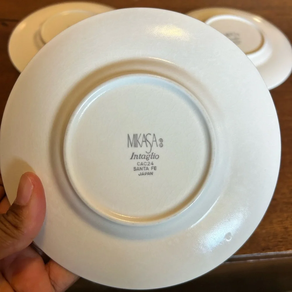 Mikasa Intaglio CAC24 Santa Fe Aztec Cowgirl Coffee Cup Saucer - Set of 3